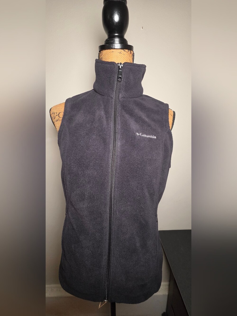 Columbia Women's Dark Gray Fleece Vest - Full Zip
